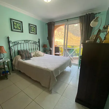 Tropical Serenity Pool Cristianos Apartmán
